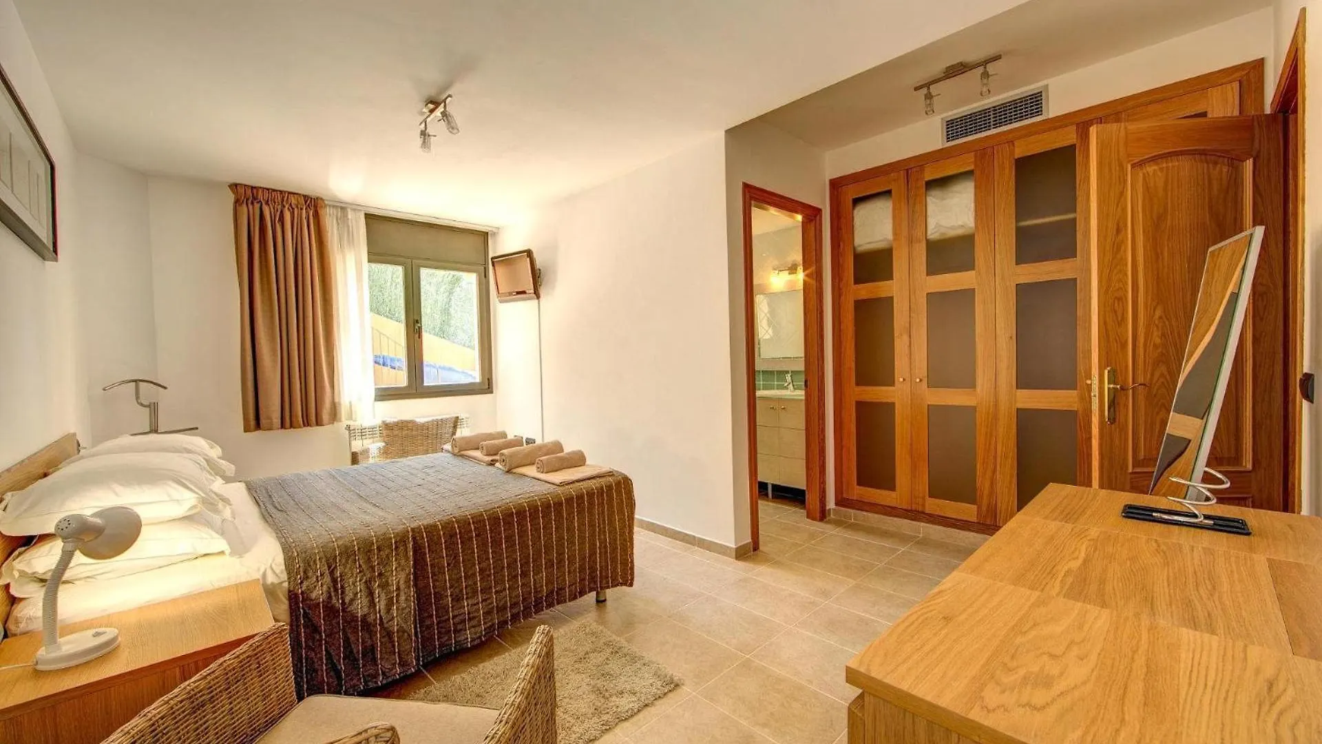 Montgri 27 Villa Palafrugell 0*,  Spain